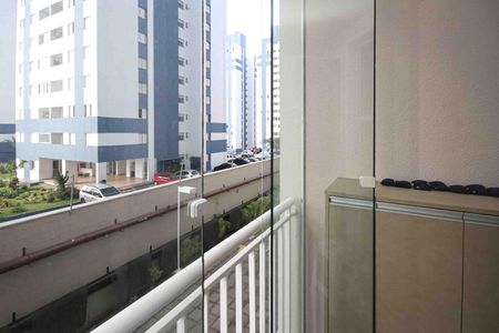 Apartamento para alugar com 65m², 2 quartos e 1 vagaVaranda