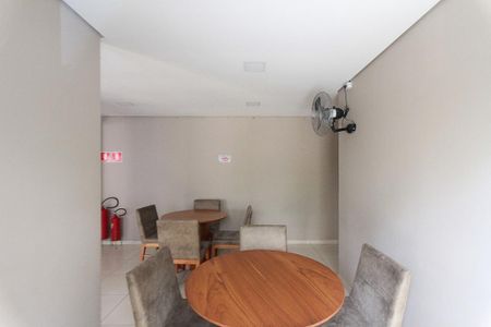 Apartamento para alugar com 65m², 2 quartos e 1 vagaÁrea comum - Salão de festas