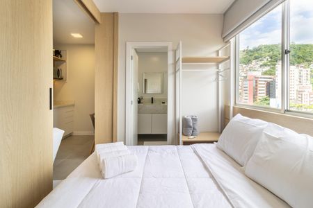 Apartamento para alugar com 1 quarto, 34m² em Centro, Florianópolis