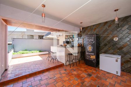 Casa à venda com 8 quartos, 530m² em Camargos, Belo Horizonte