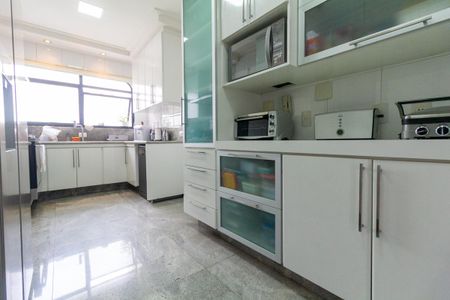 Apartamento para alugar com 547m², 4 quartos e 4 vagasCozinha