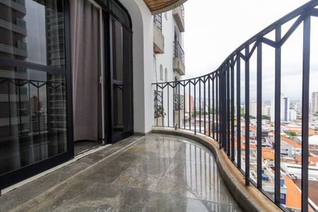 Apartamento para alugar com 547m², 4 quartos e 4 vagasVaranda