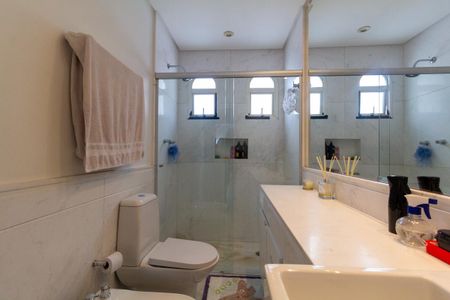 Apartamento para alugar com 547m², 4 quartos e 4 vagasBanheiro 1