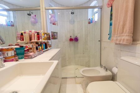 Apartamento para alugar com 547m², 4 quartos e 4 vagasBanheiro 3