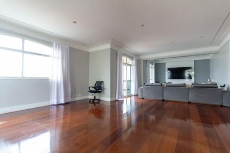 Apartamento para alugar com 547m², 4 quartos e 4 vagasSala