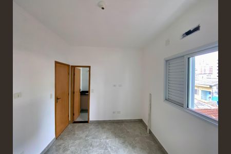 Quarto de casa de condomínio para alugar com 2 quartos, 103m² em Tupi, Praia Grande