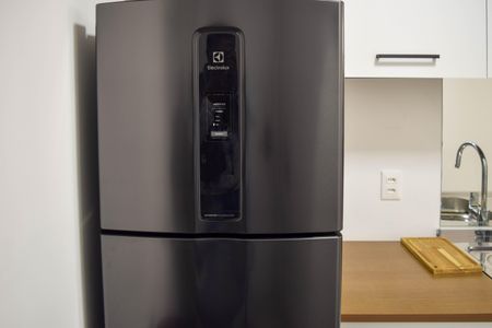 Studio de kitnet/studio para alugar com 1 quarto, 27m² em Vila Gomes Cardim, São Paulo