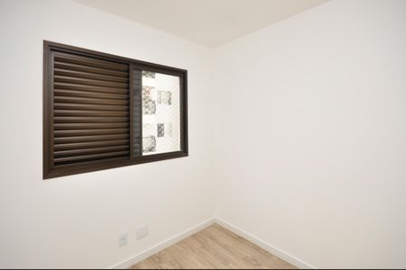 Apartamento para alugar com 66m², 2 quartos e 1 vagaQuarto 1