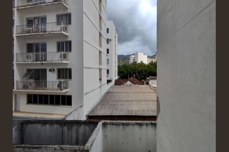 Vista da Suíte de apartamento para alugar com 2 quartos, 62m² em Grajaú, Rio de Janeiro
