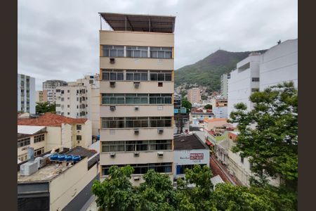 Vista da Sala de apartamento para alugar com 2 quartos, 74m² em Tijuca, Rio de Janeiro