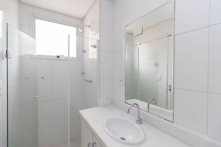 Apartamento para alugar com 78m², 2 quartos e 2 vagasBanheiro da Suíte