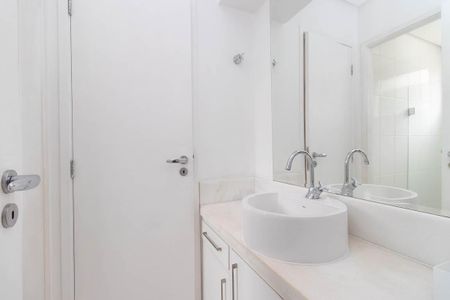 Apartamento para alugar com 78m², 2 quartos e 2 vagasBanheiro