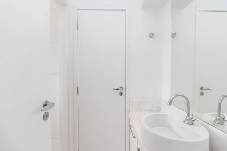 Apartamento para alugar com 78m², 2 quartos e 2 vagasBanheiro