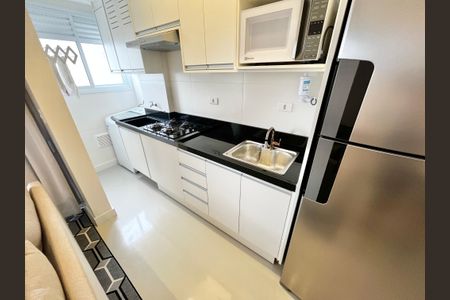 Cozinha de apartamento para alugar com 2 quartos, 43m² em Tucuruvi, São Paulo