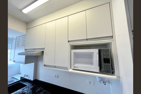 Cozinha de apartamento para alugar com 2 quartos, 43m² em Tucuruvi, São Paulo