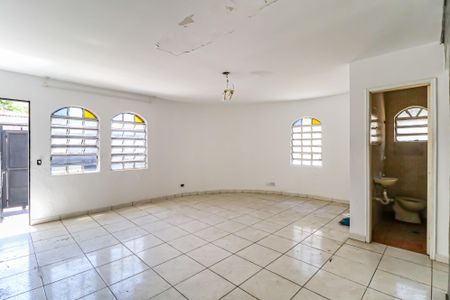 Casa para alugar com 3 quartos, 80m² em Jardim Maria Luiza, São Paulo