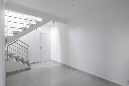 Sala de apartamento à venda com 3 quartos, 110m² em Santa Rosa, Belo Horizonte