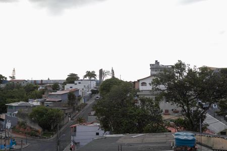 Quarto 1 - Vista de apartamento para alugar com 2 quartos, 60m² em Santa Rosa, Belo Horizonte