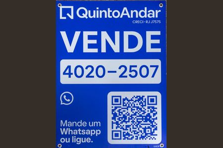 Apartamento à venda com 60m², 2 quartos e 1 vaga Apartamento à venda com 60m², 2 quartos e 1 vagaPlaca