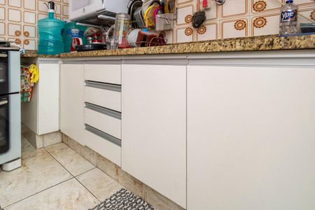 Apartamento à venda com 60m², 2 quartos e 1 vaga Apartamento à venda com 60m², 2 quartos e 1 vagaCozinha - Armários