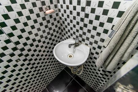 Apartamento à venda com 60m², 2 quartos e 1 vaga Apartamento à venda com 60m², 2 quartos e 1 vagaÁrea comum - Banheiro