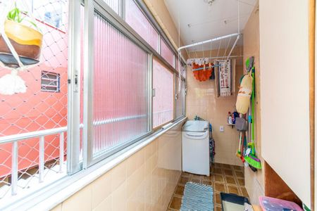 Apartamento à venda com 60m², 2 quartos e 1 vaga Apartamento à venda com 60m², 2 quartos e 1 vagaÁrea de Serviço