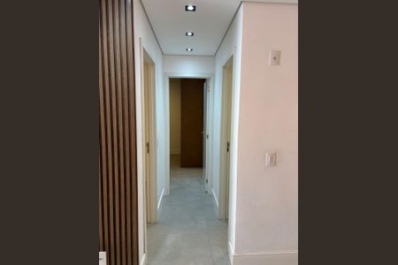 Corredor de apartamento para alugar com 2 quartos, 55m² em Vila Prudente, São Paulo