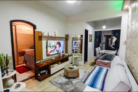 Sala de casa para alugar com 2 quartos, 55m² em Imperial de São Cristóvão, Rio de Janeiro