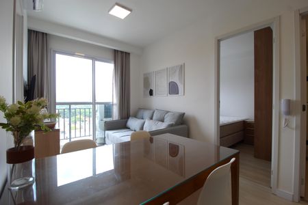 Sala de kitnet/studio para alugar com 2 quartos, 36m² em Moema, São Paulo