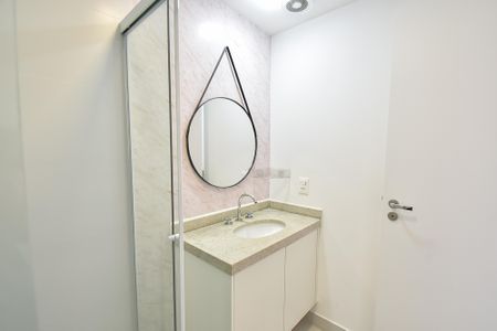 Banheiro de apartamento para alugar com 1 quarto, 27m² em Cursino, São Paulo