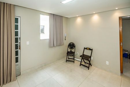 Sala de apartamento para alugar com 2 quartos, 48m² em Santa Monica, Belo Horizonte