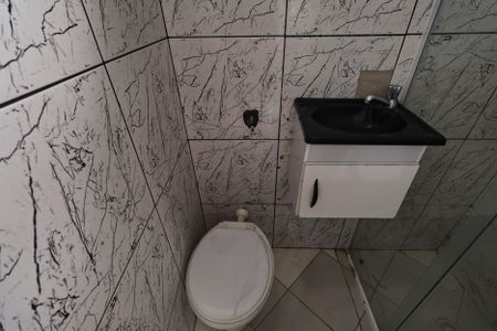 Banheiro de casa para alugar com 1 quarto, 38m² em Parque Novo Oratório, Santo André