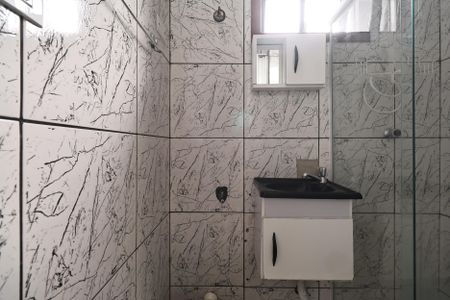 Banheiro de casa para alugar com 1 quarto, 38m² em Parque Novo Oratório, Santo André