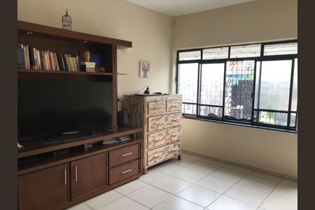 Casa à venda com 3 quartos, 149m² em Jardim das Acacias, São Paulo