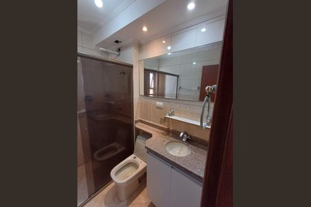 Banheiro de apartamento à venda com 2 quartos, 73m² em Lapa de Baixo, São Paulo