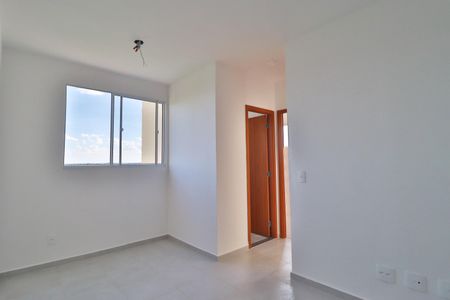 Sala de apartamento para alugar com 2 quartos, 42m² em Jardim Sul, Uberlândia