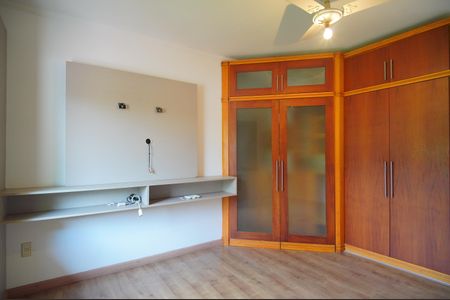 Suíte  de casa à venda com 3 quartos, 196m² em Morro do Espelho, São Leopoldo