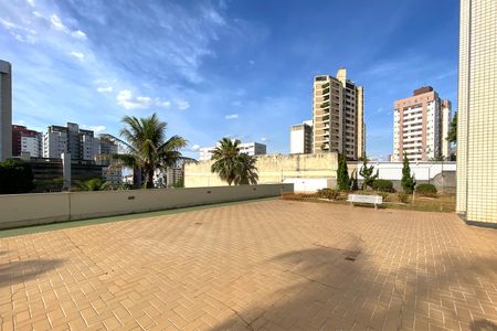 Apartamento à venda com 158m², 3 quartos e 2 vagasÁrea comum - Pátio