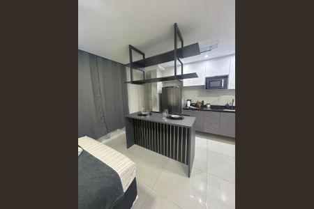 Cozinha de kitnet/studio para alugar com 1 quarto, 28m² em Centro, Mogi das Cruzes
