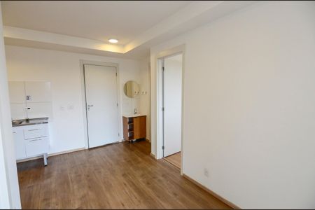 Sala de apartamento para alugar com 2 quartos, 44m² em Santo Cristo, Rio de Janeiro