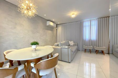 Sala de apartamento à venda com 3 quartos, 116m² em Sion, Belo Horizonte
