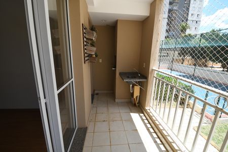 Varanda gourmet de apartamento para alugar com 2 quartos, 64m² em Mansões Santo Antônio, Campinas