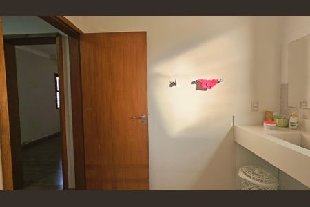 Casa para alugar com 250m², 4 quartos e 5 vagasBanheiro da Suíte 