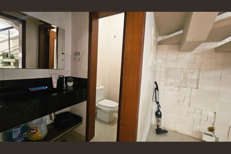 Casa para alugar com 250m², 4 quartos e 5 vagasSala