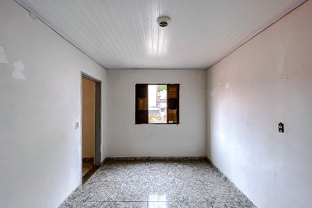 Sala de casa à venda com 8 quartos, 400m² em Vila Invernada, São Paulo