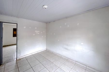 Quarto de casa à venda com 8 quartos, 400m² em Vila Invernada, São Paulo