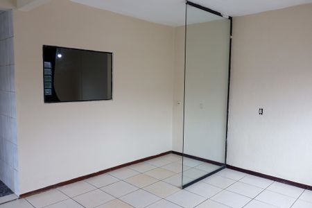 sala de casa para alugar com 1 quarto, 58m² em Padroeira, Osasco