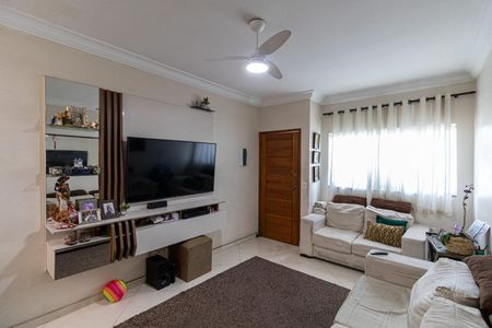 Sala de casa à venda com 3 quartos, 257m² em Vila Rio Branco, São Paulo