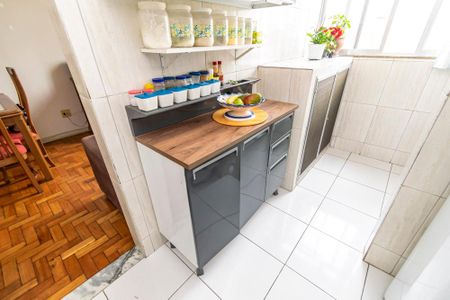 Apartamento à venda com 63m², 2 quartos e sem vagaCozinha - Armários