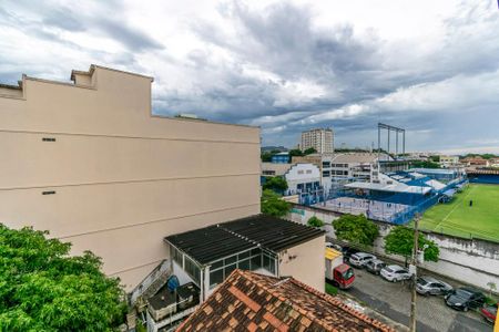 Vista da Sala de apartamento à venda com 2 quartos, 63m² em Olaria, Rio de Janeiro